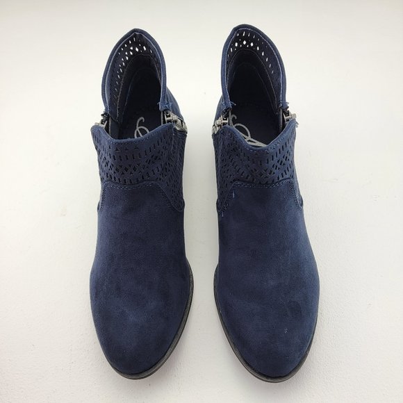 American Rag Aabby Women's Ankle Bootie - Picture 2 of 9